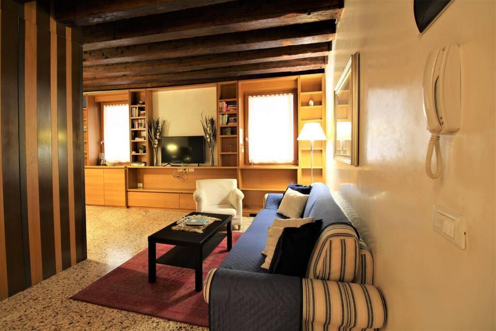 San Marco Charming Apartment With Canal View Venice Ngoại thất bức ảnh